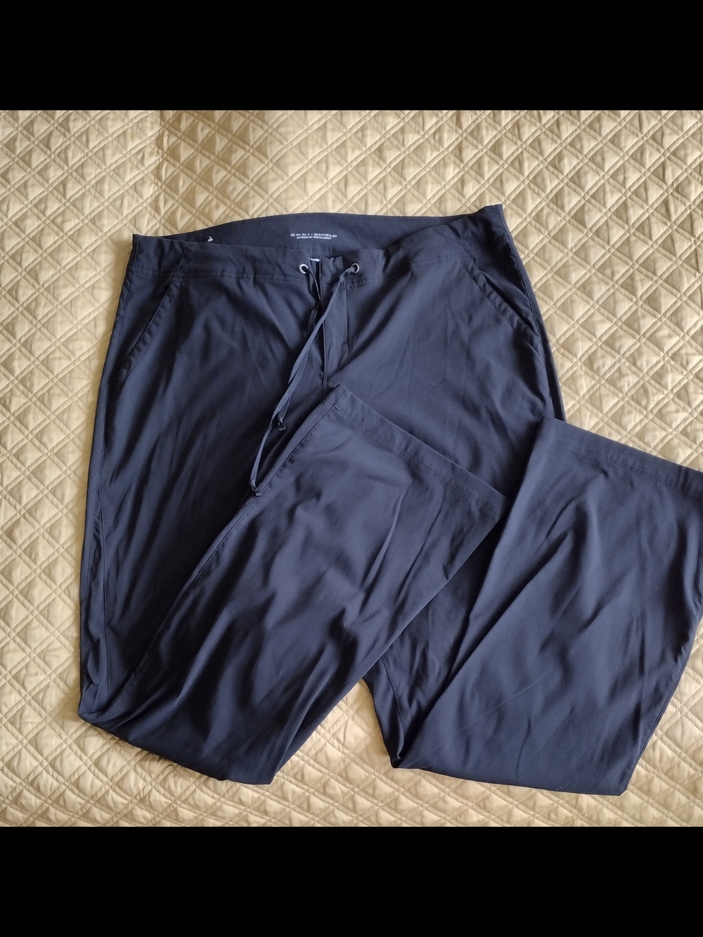 Columbia Sportswear Women hiking pants